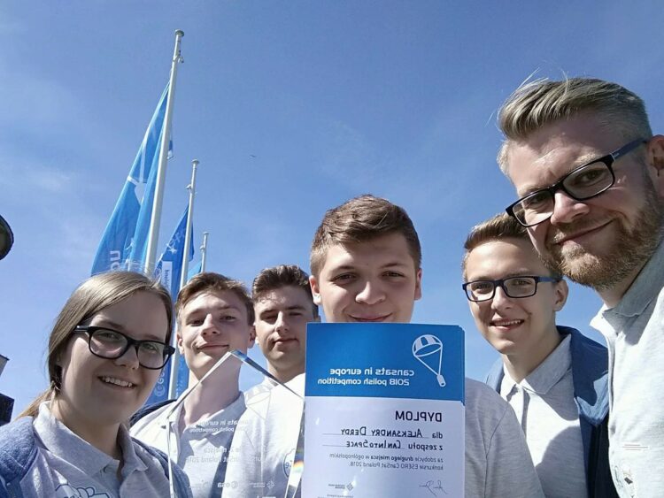 Fot.: facebook "CanIntoSpace"