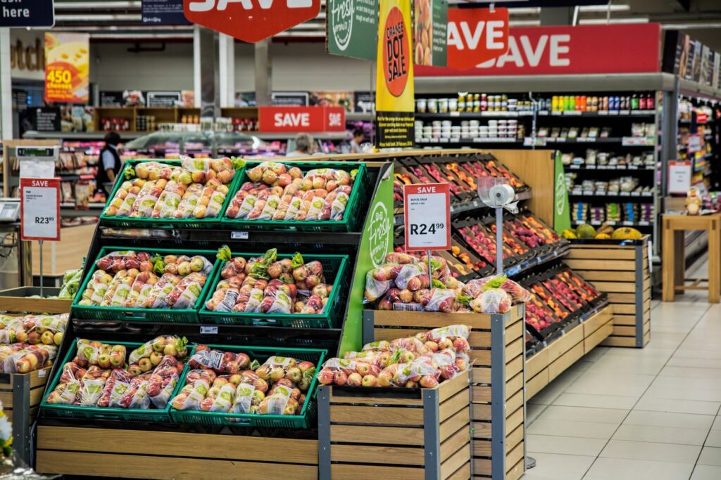 Od dzisiaj w sklepach obowiązują godziny dla seniorów