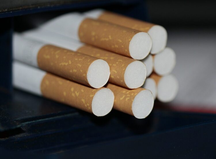50-latka odpowie z posiadanie 25 tys. sztuk nielegalnych papierosów