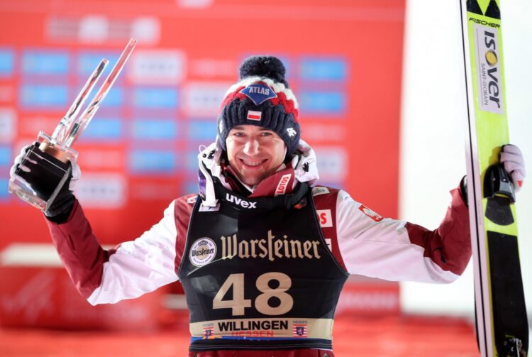 Kamil Stoch zdobywa trzecie miejsce w Willingen, fot. PAP