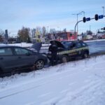 Straż miejska pomaga uruchomić pojazdy podczas mroźnej aury Radio Zachód - Lubuskie