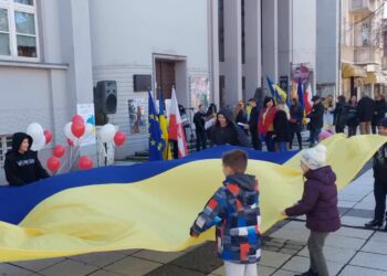 Uroczystości 2. rocznicy wybuchu wojny na Ukrainie w Zielonej Górze. Fot. Przemysław Kozubaj