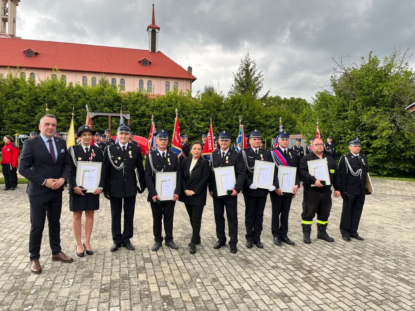 Strażacy z OSP Stary Kisielin świętują 80-lecie istnienia jednostki [ZDJĘCIA]