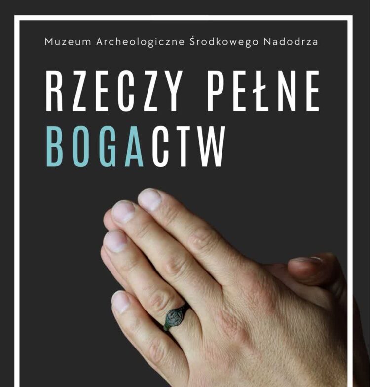 materiały organizatora