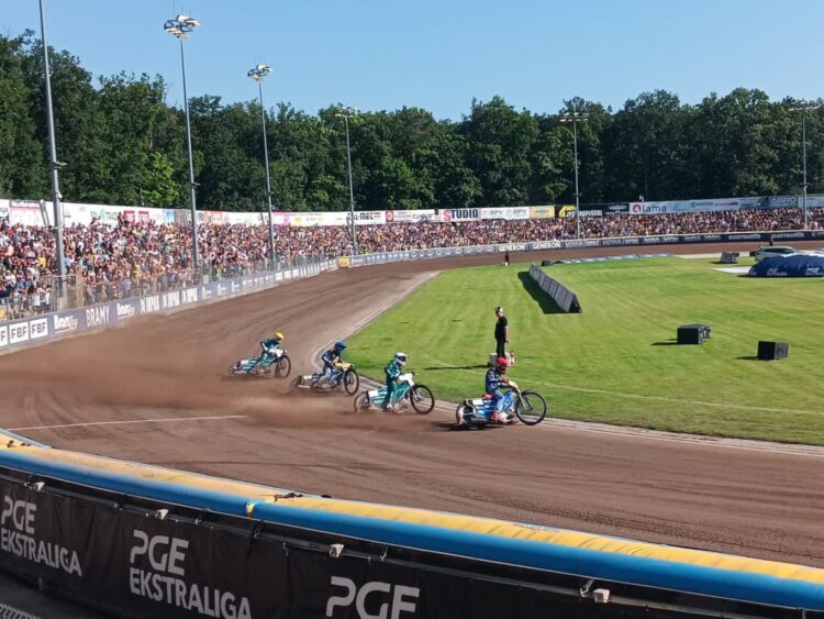 fot. Jacek Białogłowy