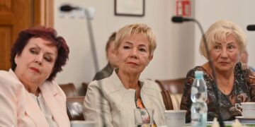 Fot. UM Zielona Góra / Pierwsze posiedzenie Rady Seniorów