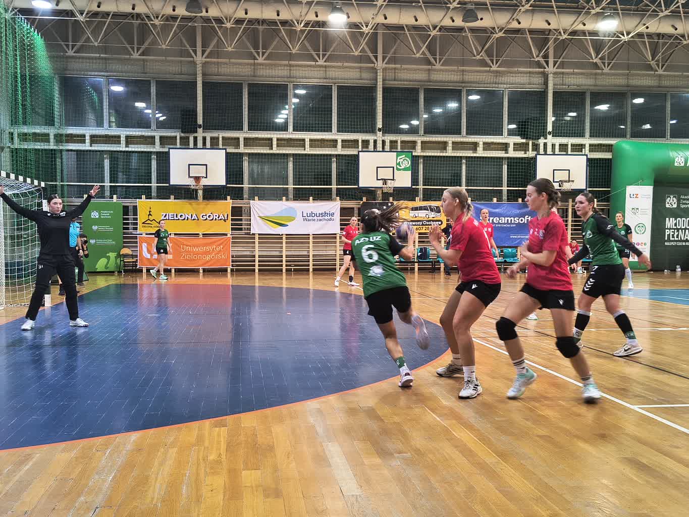 Akademiczki podejmą sąsiadki w tabeli