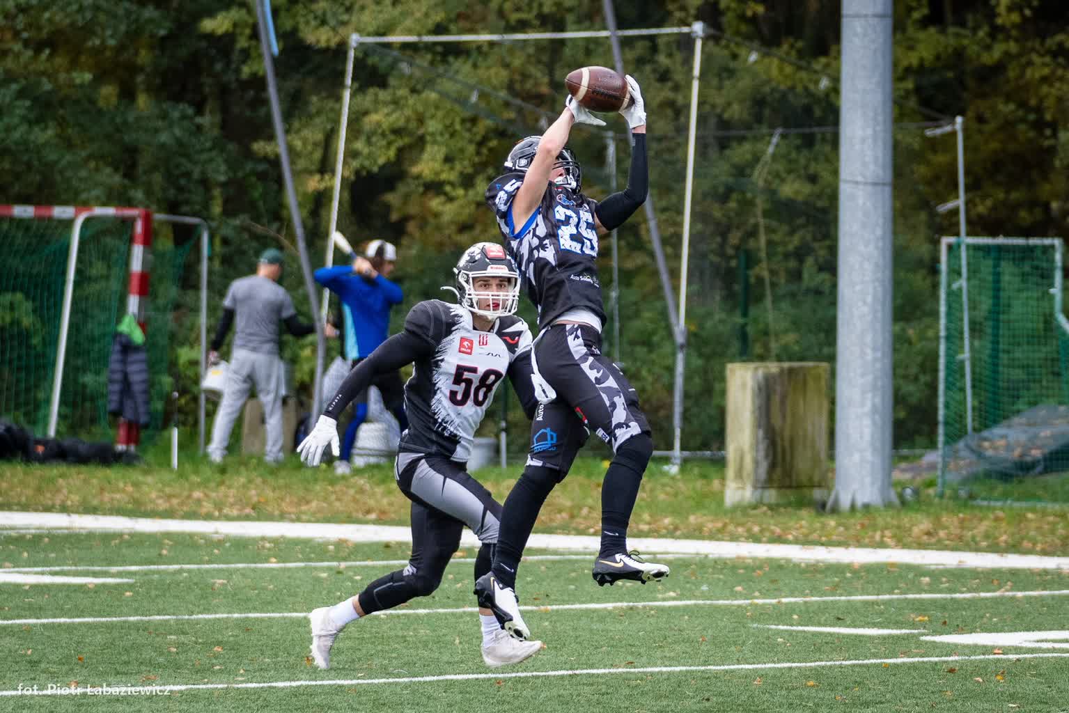 Wataha rozpoczęła przygotowania i sparowała z Miners