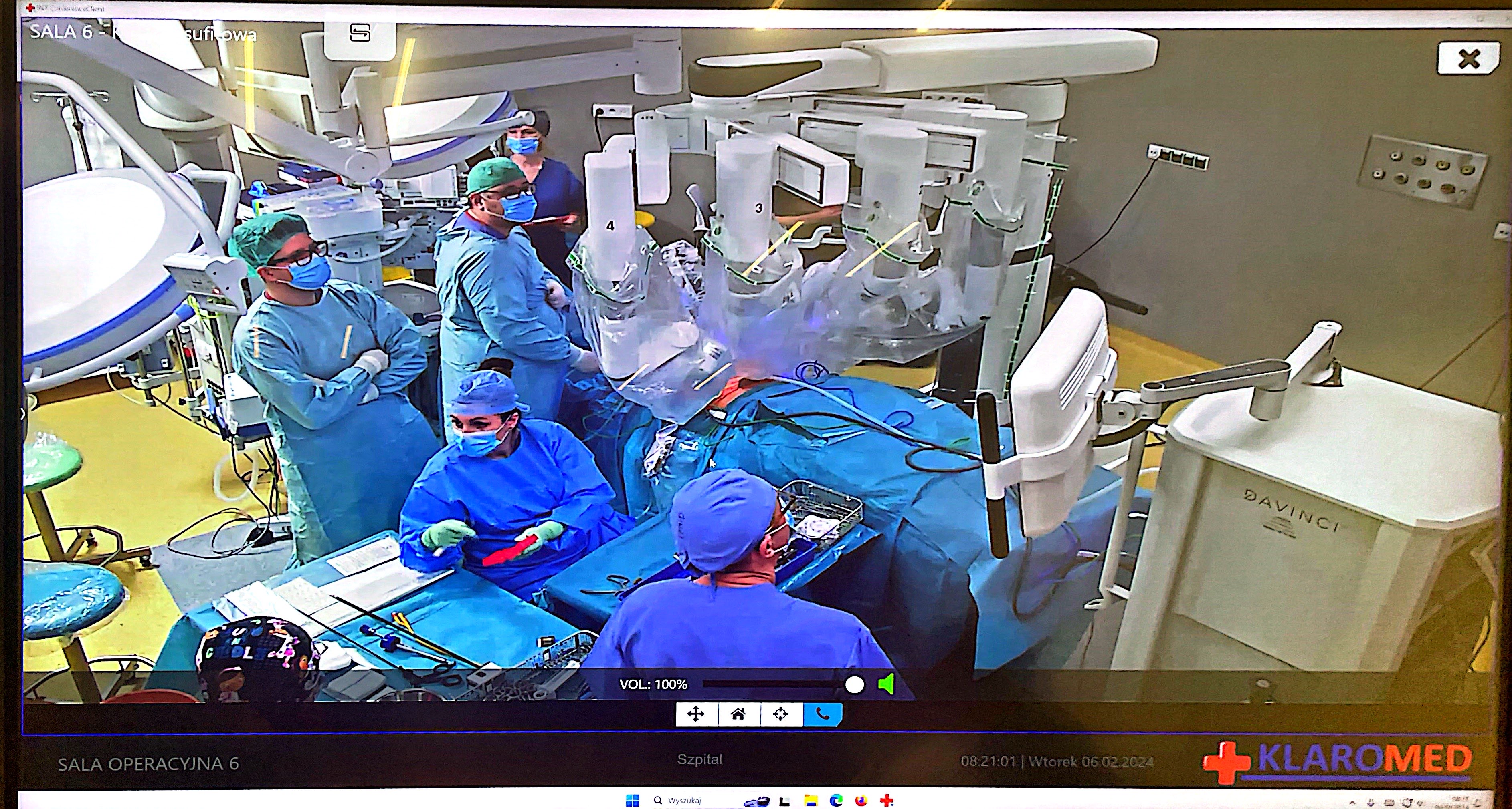 Robot da Vinci w pracy – ponad 320 operacji