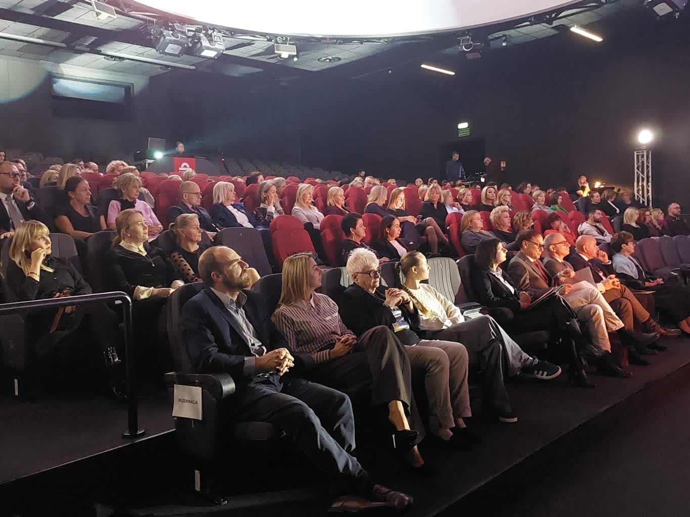 Nauczyciele i dyrektorzy szkół nagrodzeni przez prezydenta Zielonej Góry