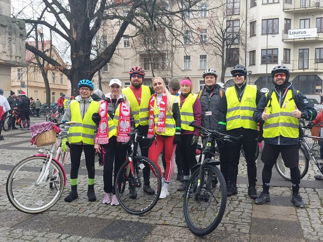 12. Rajd Rowerowa Niepodległa [ZDJĘCIA]