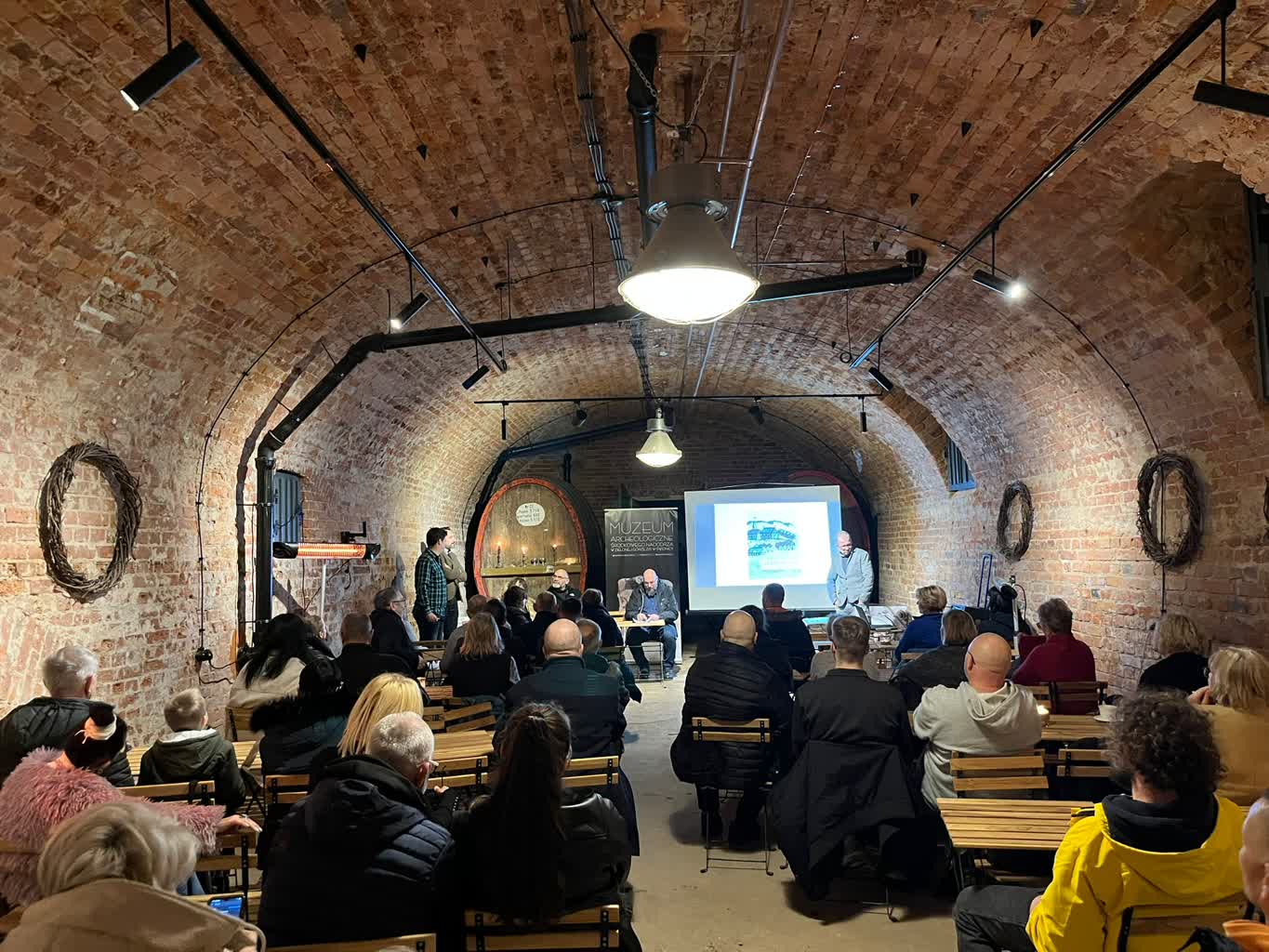 Prelekcja na temat dawnego cmentarza św. Trójcy