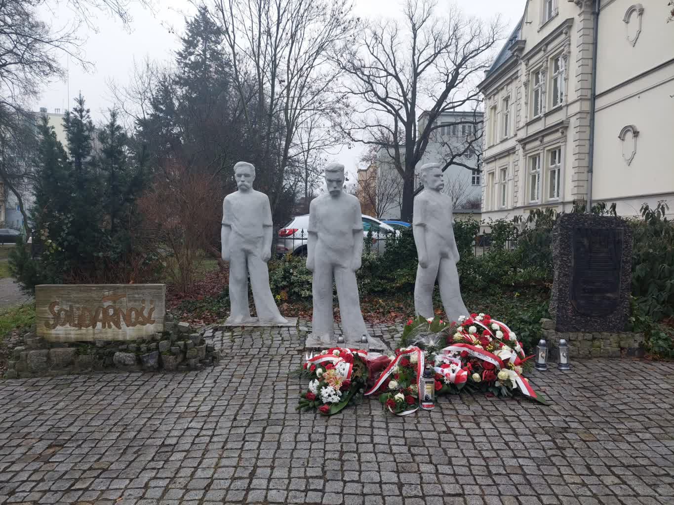 Zielonogórskie obchody 44. rocznicy wprowadzenia stanu wojennego