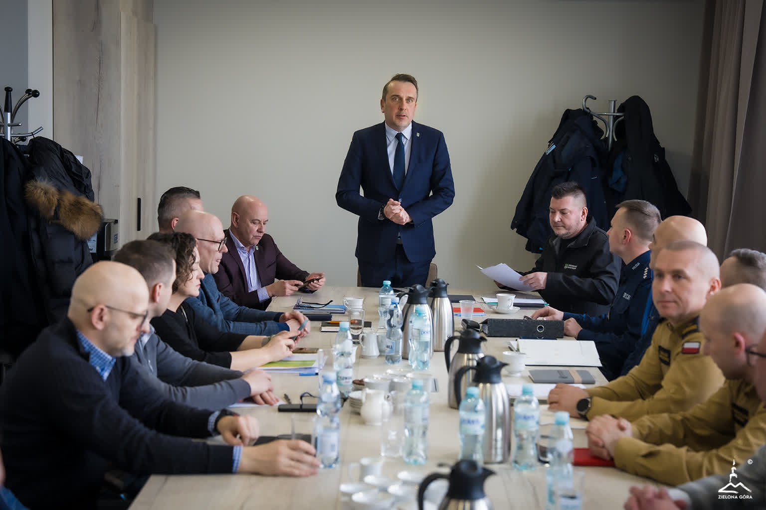 Miasto reaguje na marznące opady. Obradował zespół kryzysowy