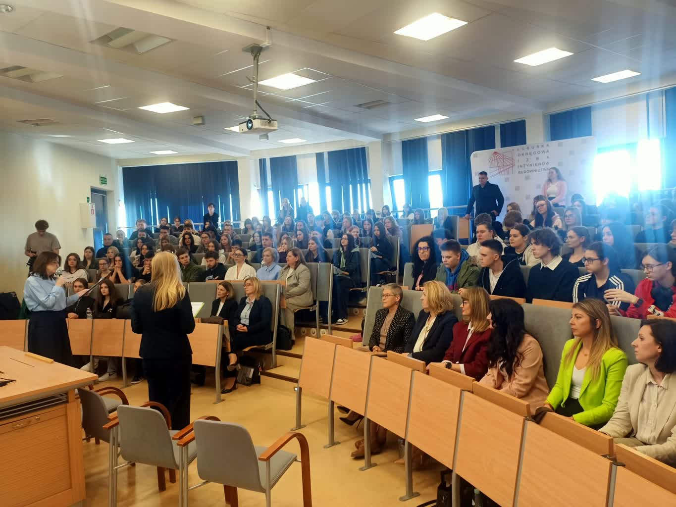 Forum Kobiet na Uniwersytecie Zielonogórskim