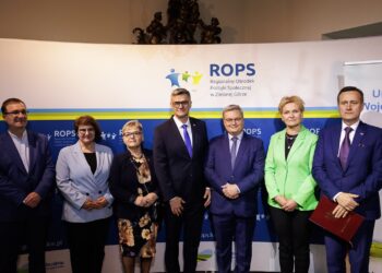 Lubuskie Forum Polityki Społecznej w Zielonej Górze - konferencja prasowa (fot. Kasia Klimkowska/lubuskie.pl)