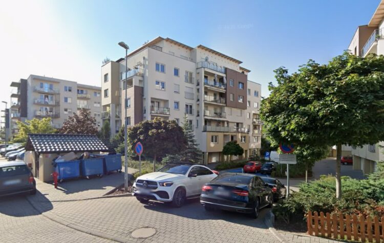 Osiedle przy ul. Obywatelskiej w Zielonej Górze (Google Street View)