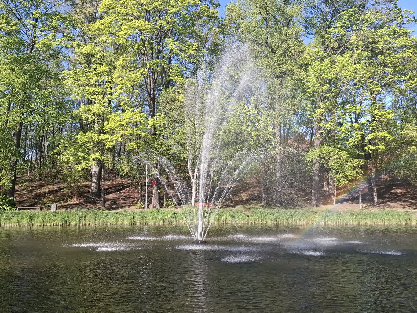 Fontanna na Wagmostawie już tryska