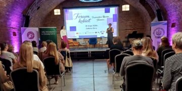 Forum kobiet: bezpieczeństwo, równość, feminizm (fot. Piotr Bakselerowicz)