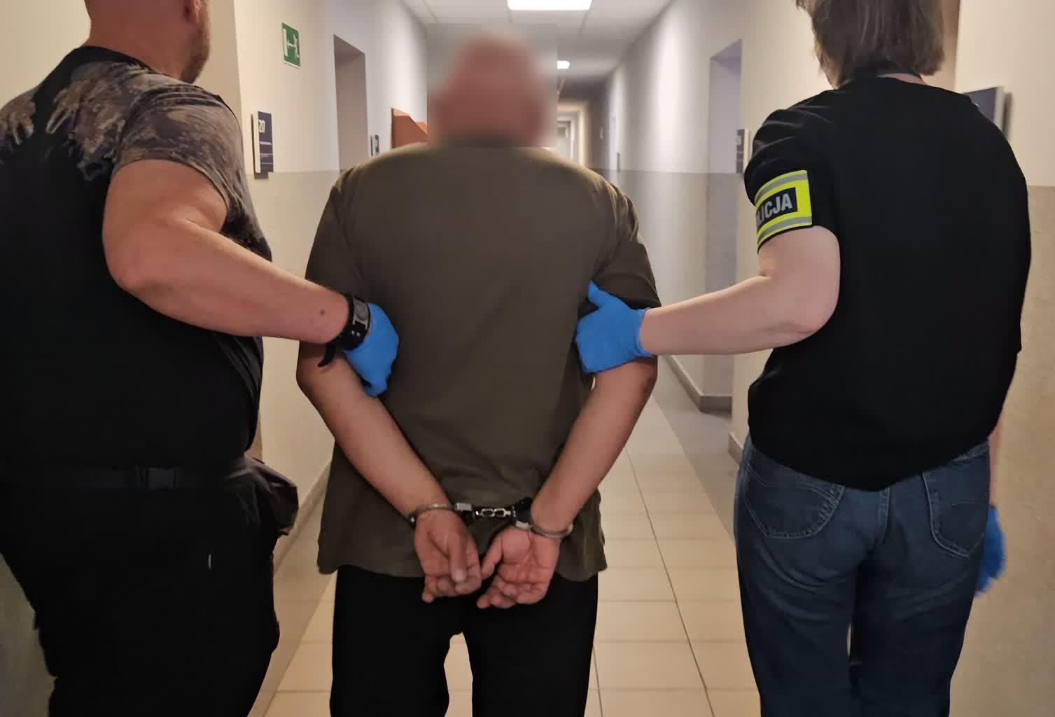 Kradzież rozbójnicza w Zielonej Górze. 48-latek usłyszy zarzuty