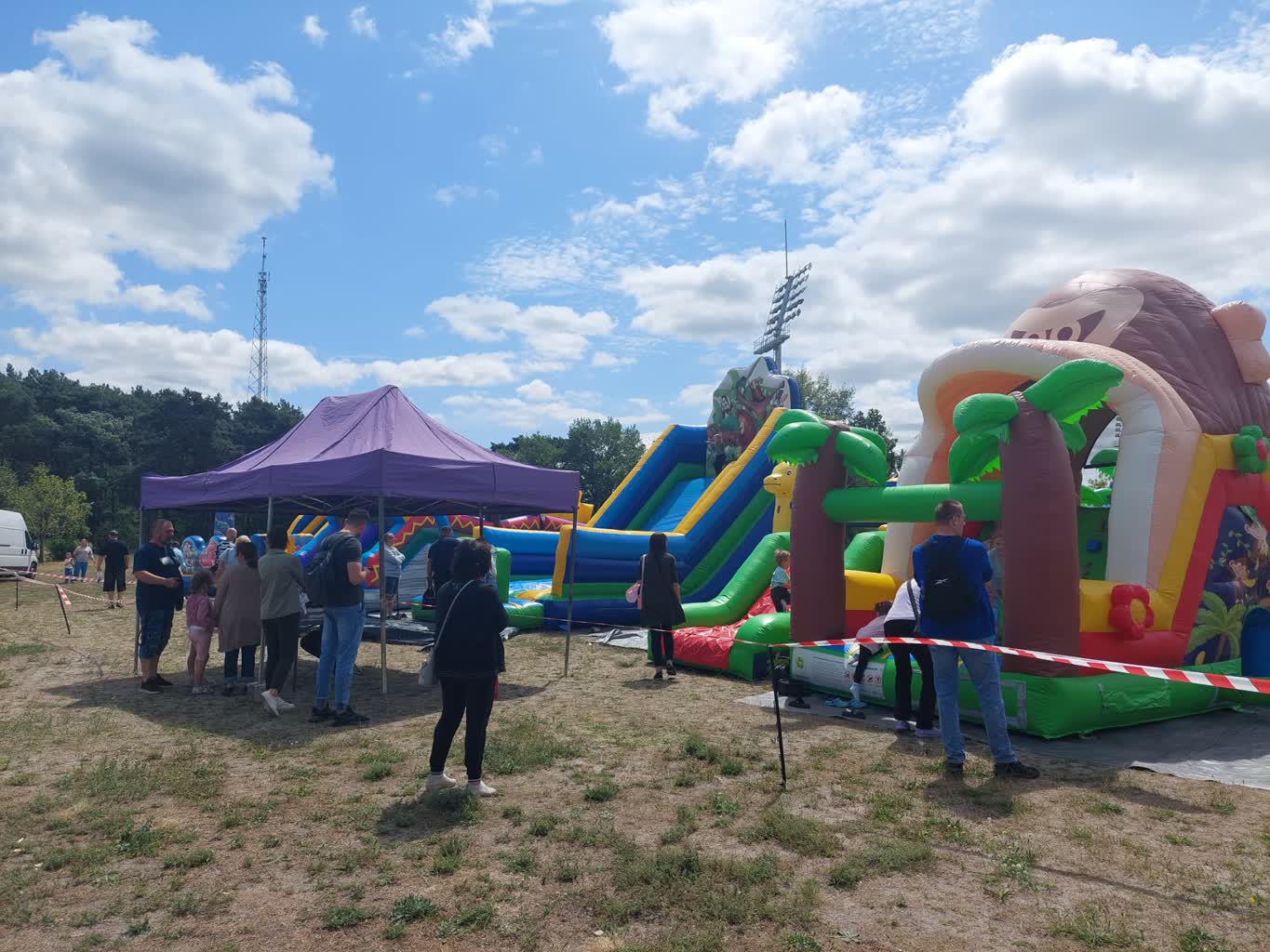 Letni Festiwal Zabawy przy hali CRS