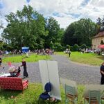 Przegląd podmiotów ekonomii społecznej na terenie pałacu w Bojadłach. Wydarzenie zorganizował ROPS w Zielonej Górze (fot. Piotr Bakselerowicz)