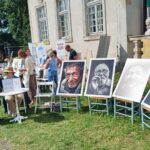 Przegląd podmiotów ekonomii społecznej na terenie pałacu w Bojadłach. Wydarzenie zorganizował ROPS w Zielonej Górze (fot. Piotr Bakselerowicz)