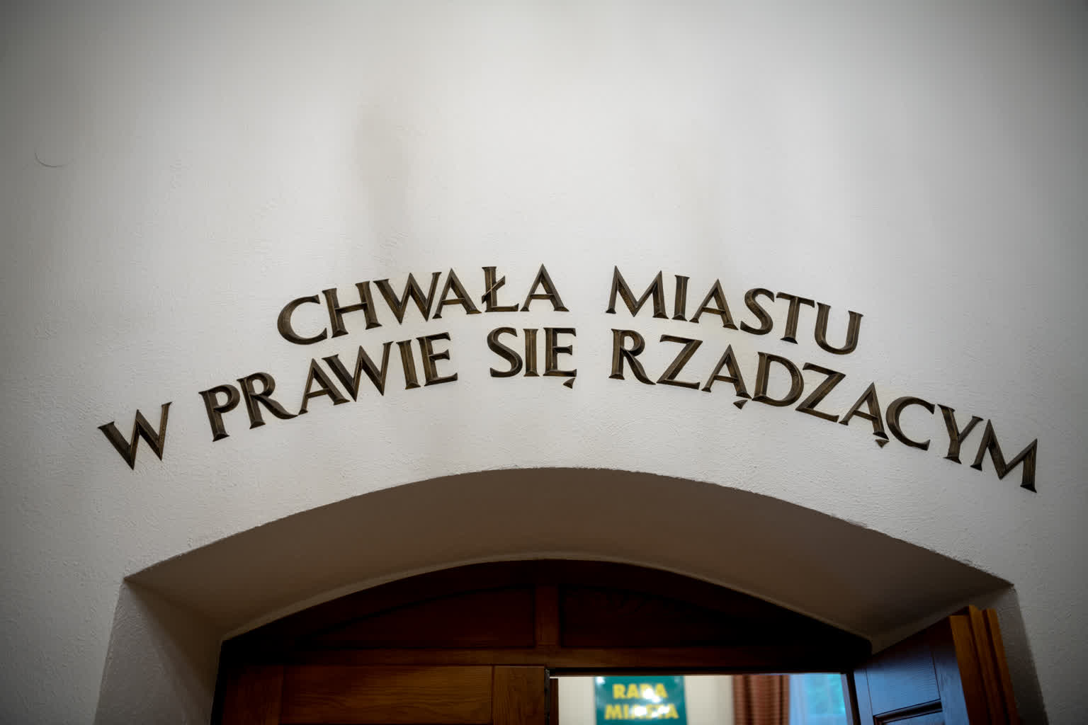 Prawie 630 tysięcy dla szpitala i 12 nagród kulturalnych. Jutro sesje Rady Miasta
